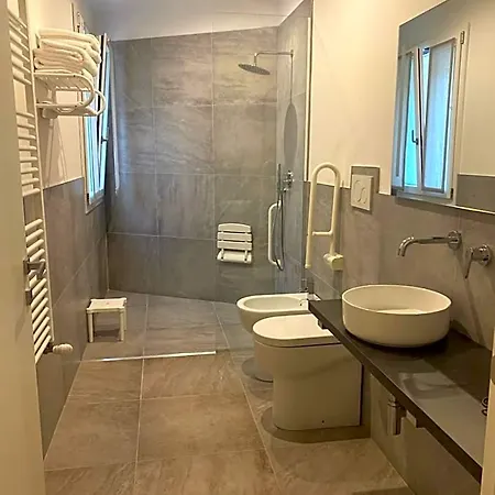 A Casa Di Lella